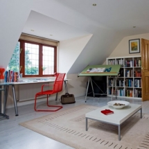 Attic office with red framed windows - Great designs for the home