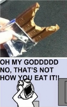 How to NOT eat a Kit Kat - Funny Things