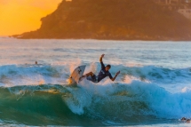 Surfing Hawaii - Sports i like and sports I'd like to try