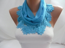 Scarf with daisy edge - Most fave products