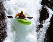 Extreme Kayaking - Sports