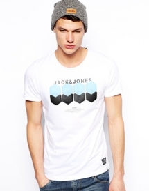 Jack & Jones T-Shirt With Core Print - Boyfriend fashion & style