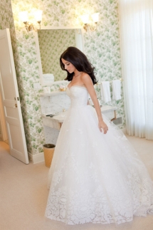 Oscar de la Renta - My Wedding Dress