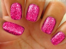 Pink sparkle nails - Hairstyles & Beauty