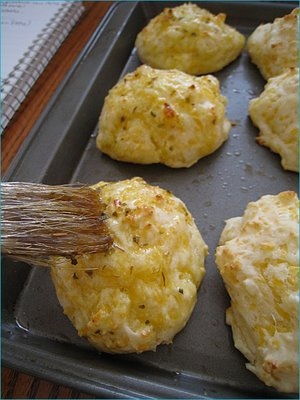 Cheesy Garlic Biscuits - Image 3