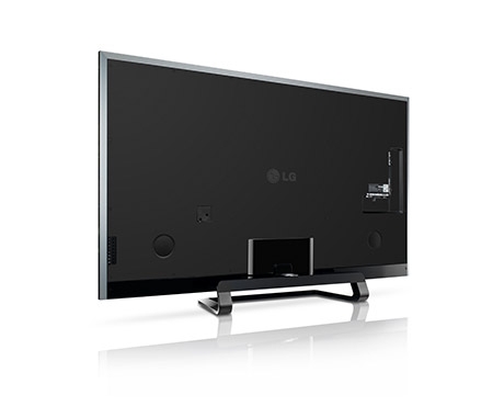 LG 84 inch LED TV with 4K Resolution, Cinema 3D & Smart TV - Image 3