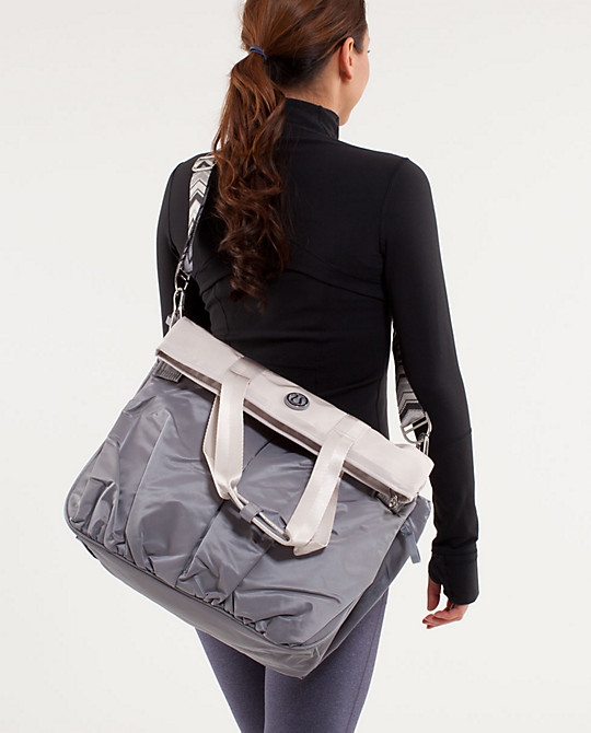 Flow and Go Tote              