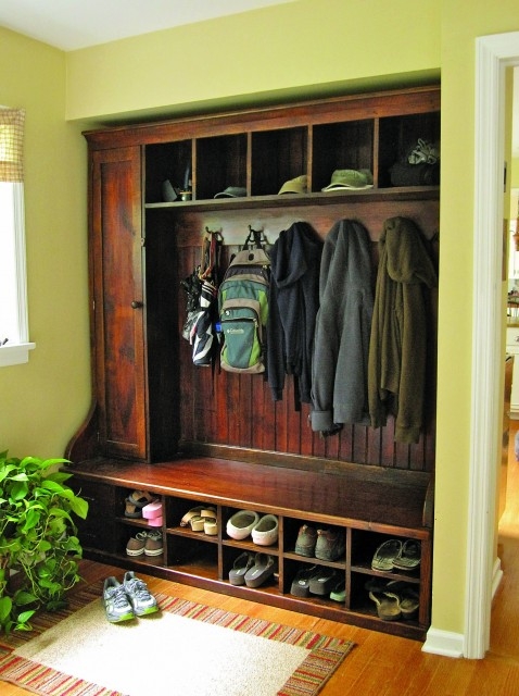 Mudroom Rack - Barnwood Furniture traditional entry