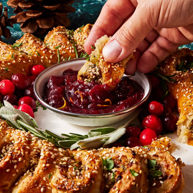 The Festive Snack Board Centerpiece I Make Every Holiday Season - Image 2
