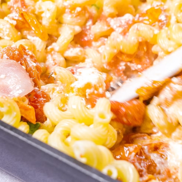 The Viral TikTok Recipe That Actually Deserves the Hype: Baked Feta Pasta - Image 2