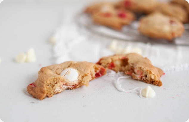 White Chocolate Peppermint M&M Cookies - Image 2